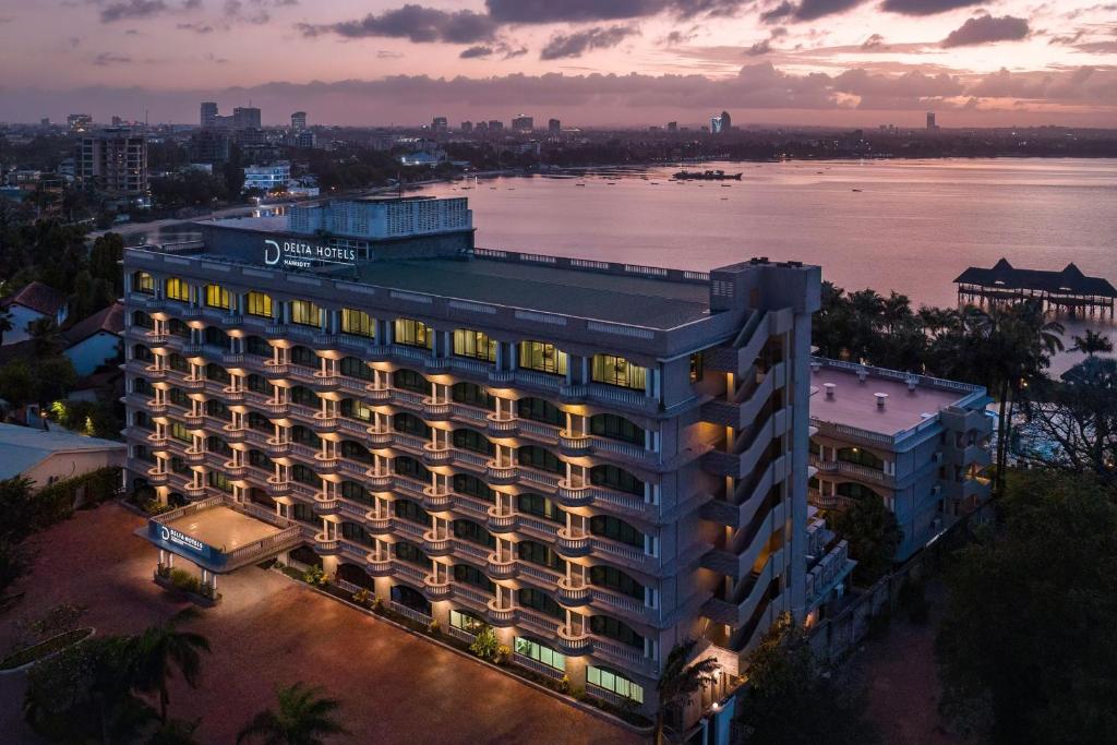 Delta Hotel, Masaki